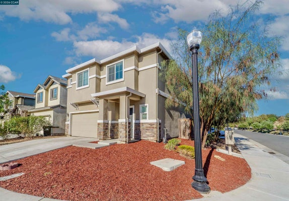723 PHILLIPI WAY, SACRAMENTO, CA 95838 - Image 4c9529ba0f4e719bc42a180d2e44a86e/3688604291