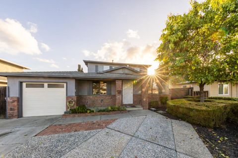 2711 Aida Avenue, San Jose, CA 95122 - MLS#: ML82001194