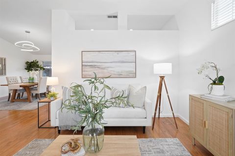 Photo of 2255 Mcallister Ln, Riverbank, CA 95367 (MLS # 41120942)