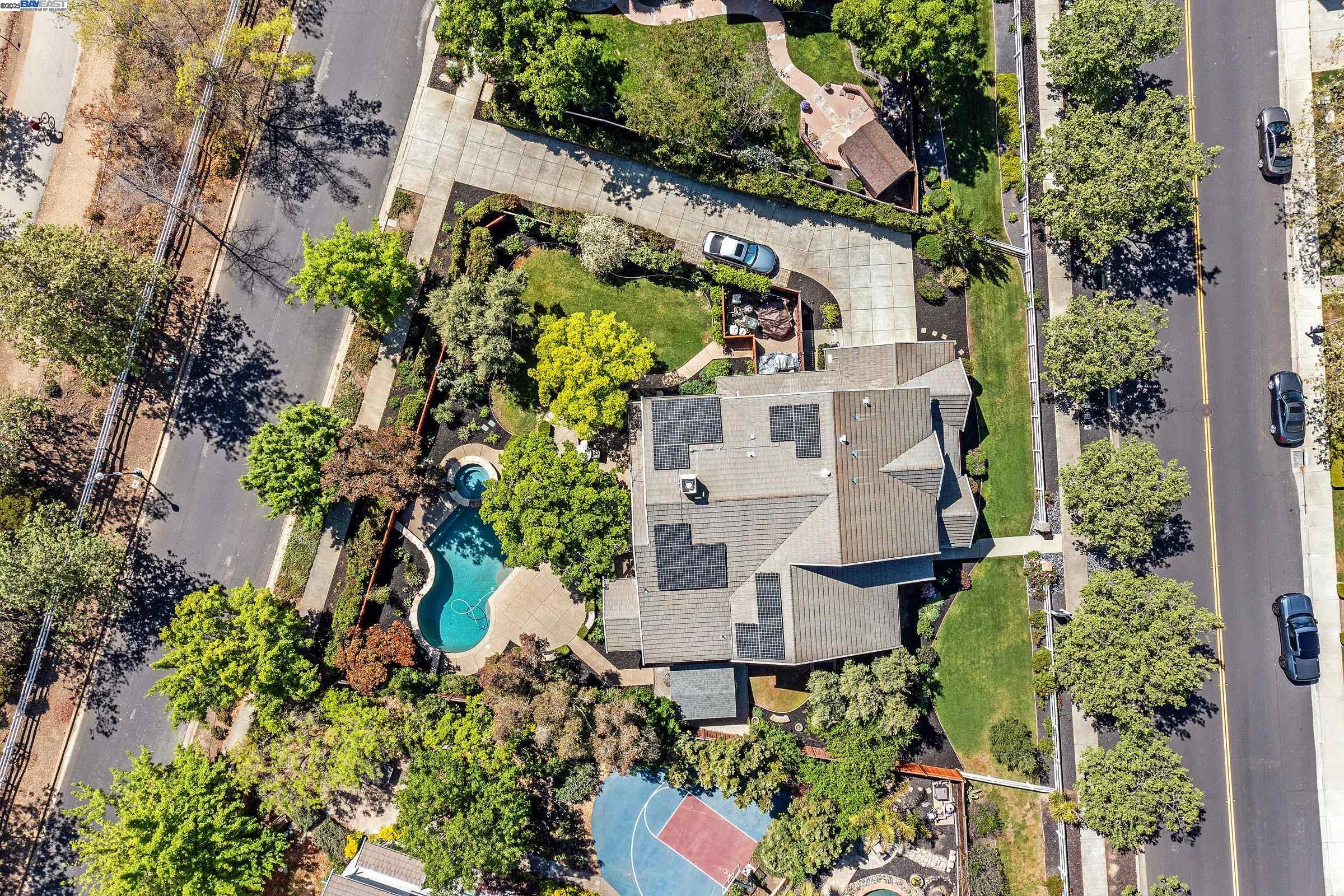 259 Alden Ln