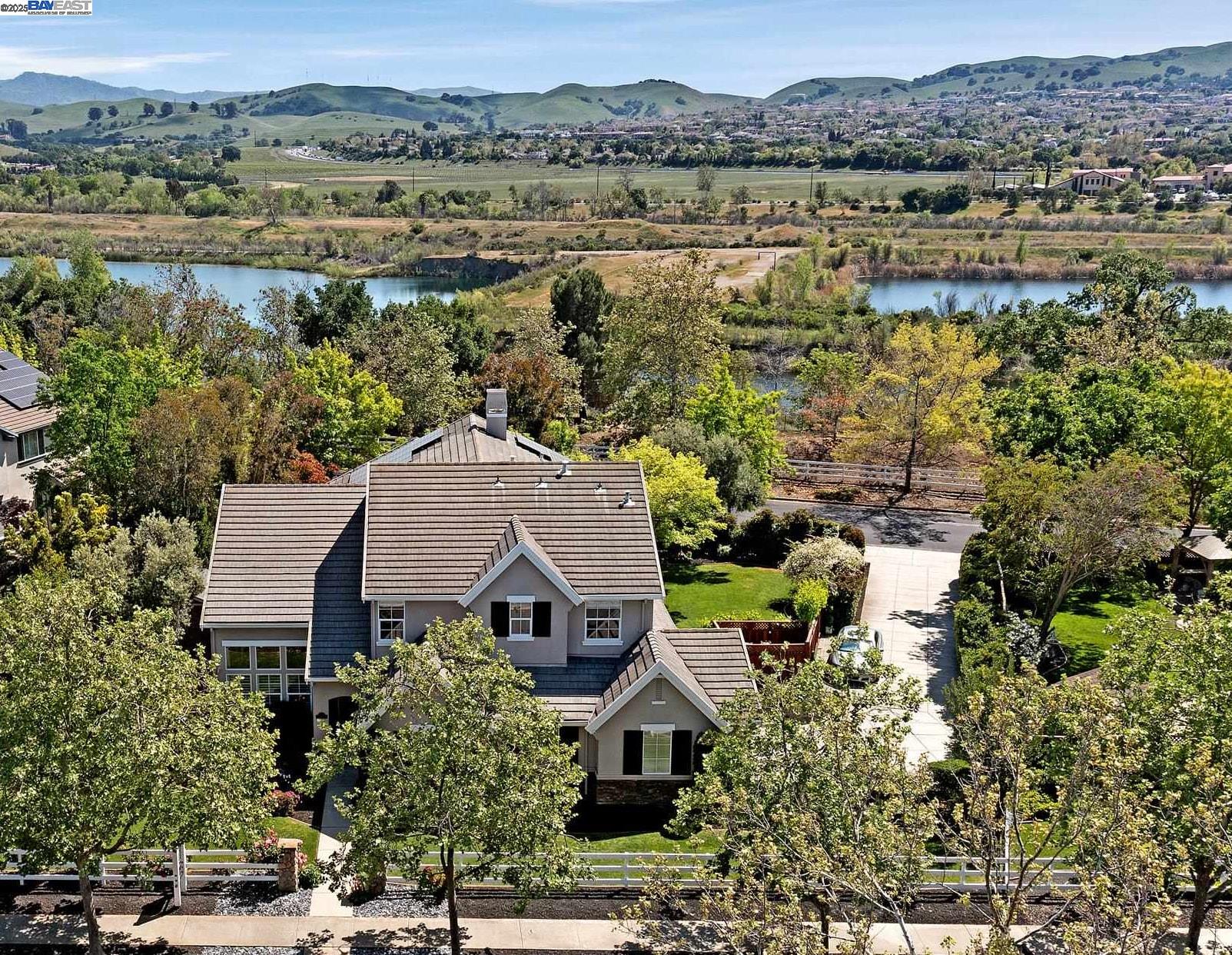 259 Alden Ln