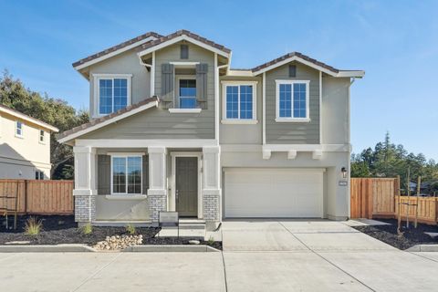 Photo of 1301 Sunningdale Lane, Fairfield, CA 94533 (MLS # 41124098)
