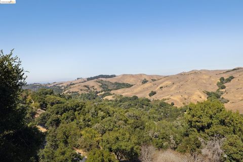 A home in El Cerrito