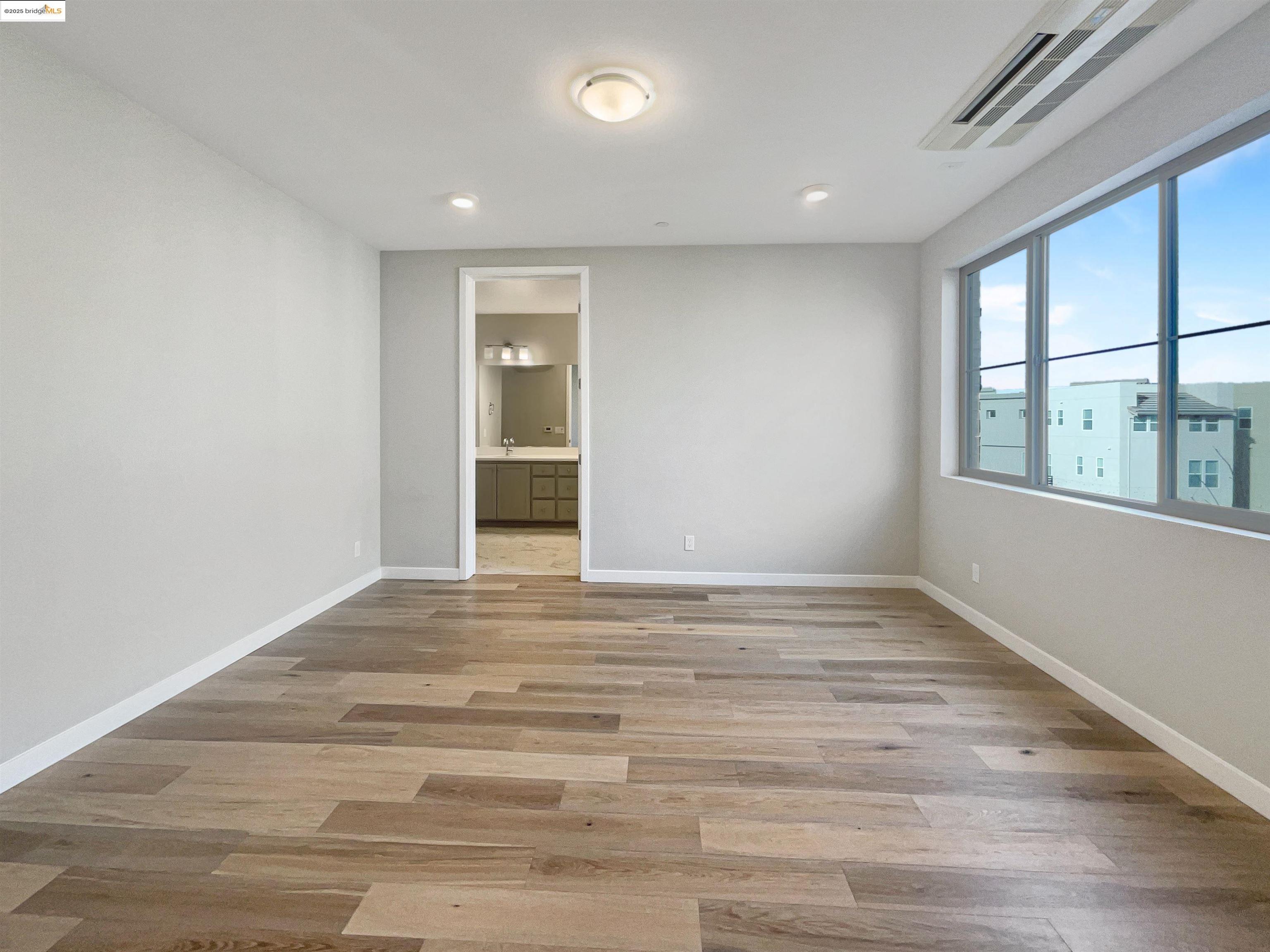 5862 El Dorado Ln