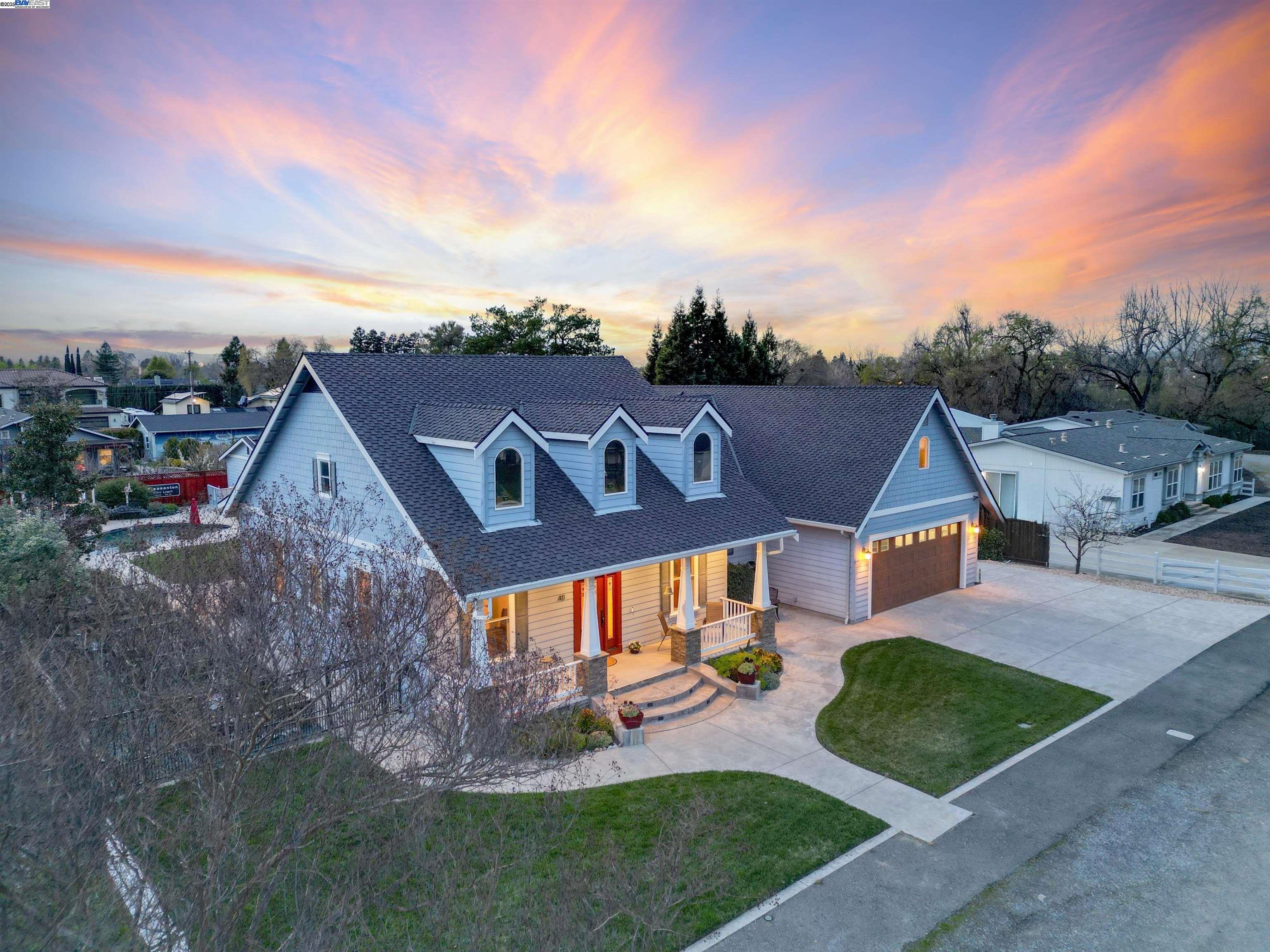 411 Virginia Way