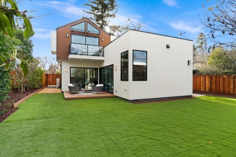 A home in Palo Alto