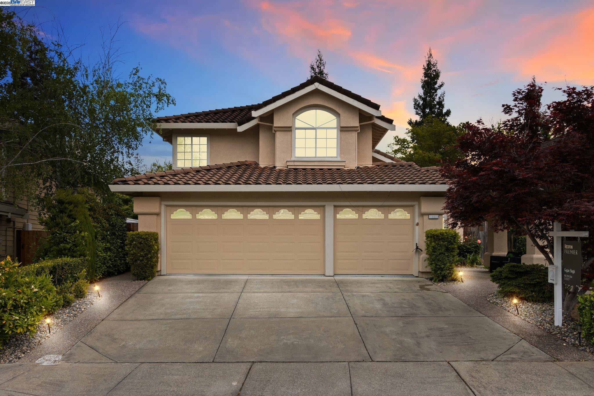 66 Edgegate Ct