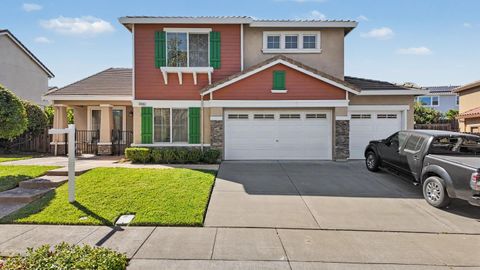 Photo of 5006 Ridgefield Circle, Fairfield, CA 94534 (MLS # ML82052298)