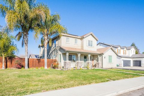 A home in Dos Palos