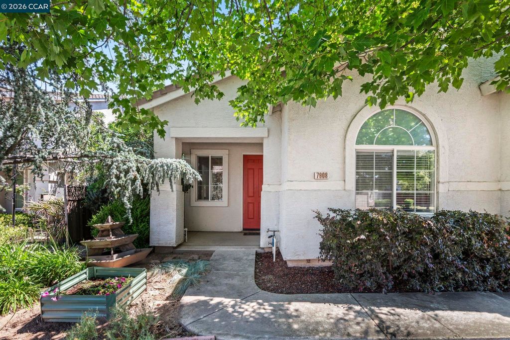 Photo of 7908 Gazelle Trail Way, Antelope, CA 95843 (MLS # 41135671)