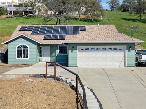 Photo of 4955 Little John Rd, Copperopolis, CA 95228 (MLS # 41125571)