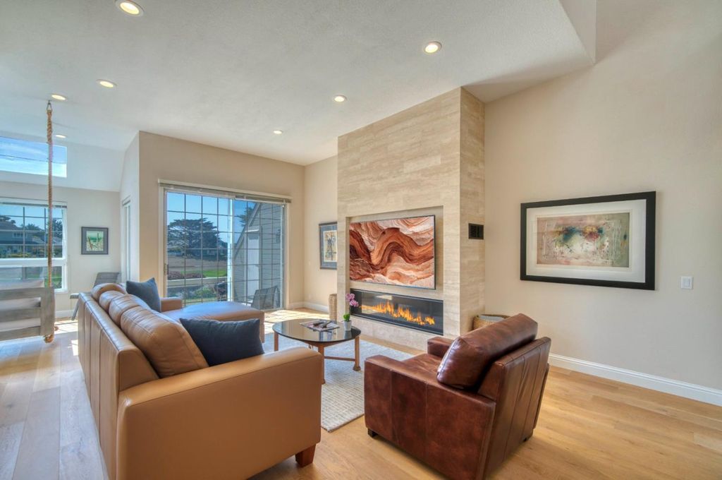 Photo of 21 Merion Road, Half Moon Bay, CA 94019 (MLS # ML82030540)