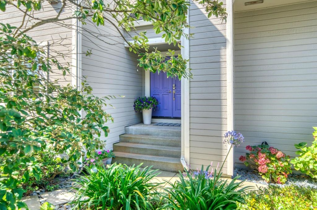 Photo of 21 Merion Road, Half Moon Bay, CA 94019 (MLS # ML82030540)