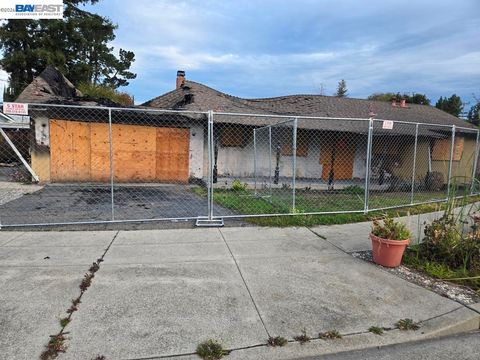 Photo of 1905 Lockwood Ave, Fremont, CA 94539 (MLS # 41125653)
