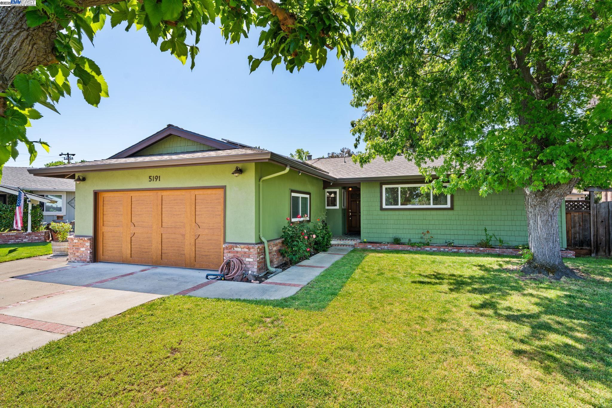 5191 Lillian Ct