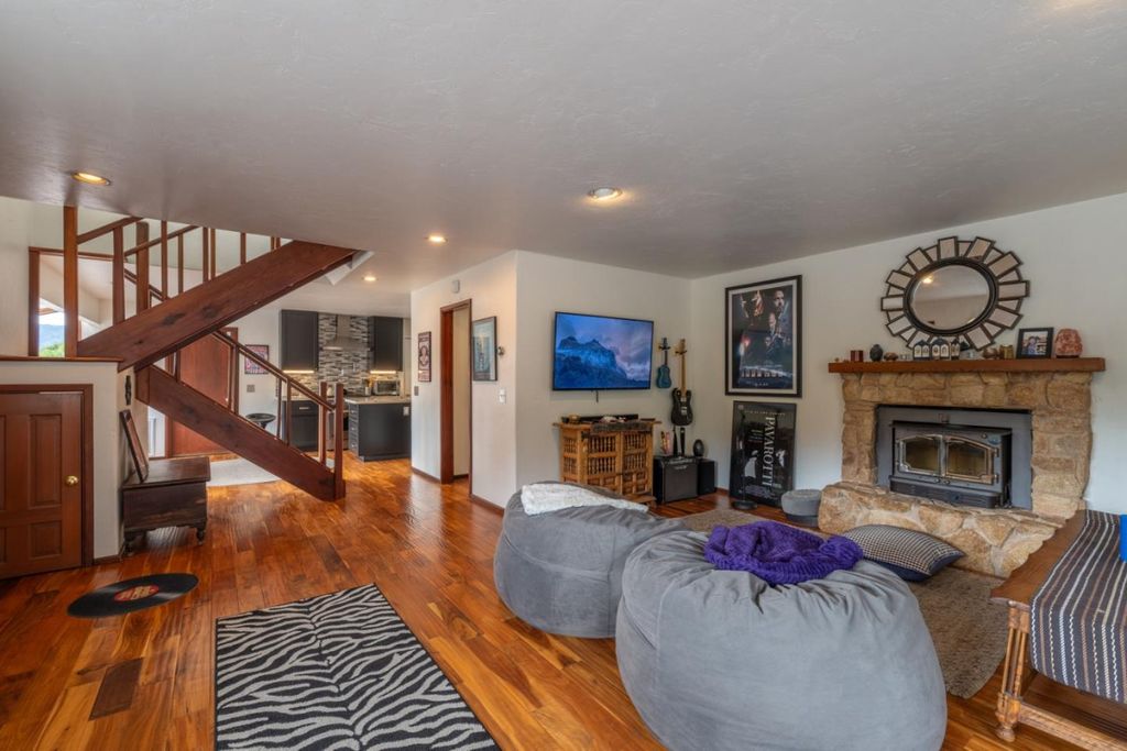 Photo of 13330 Middle Canyon Road, Carmel Valley, CA 93924 (MLS # ML82023353)