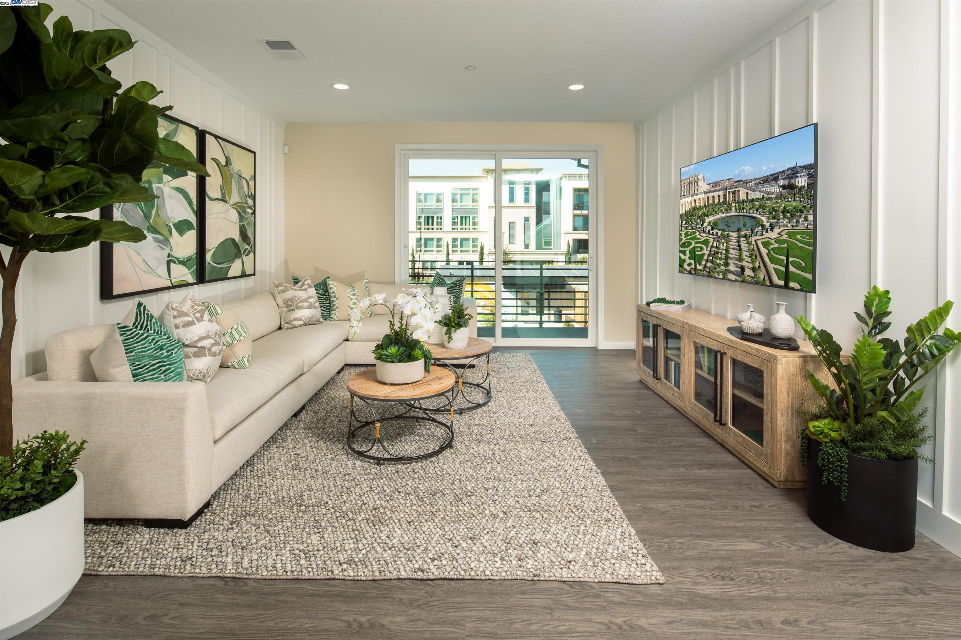 6299 Dandelion Street