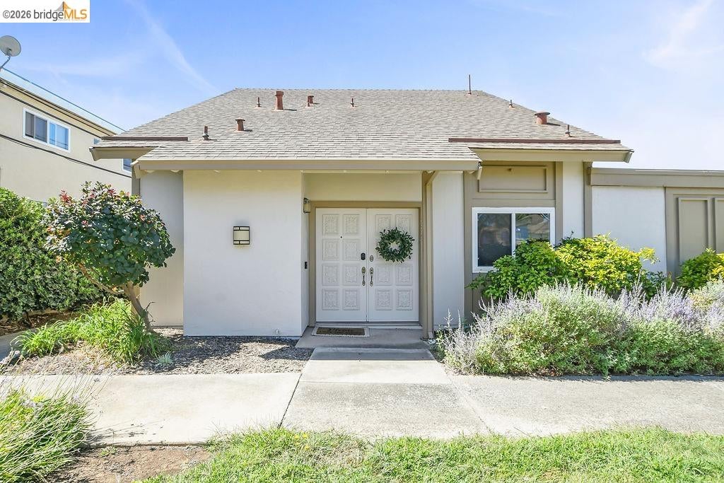 Photo of 4874 Wolf Way, Concord, CA 94521 (MLS # 41145433)