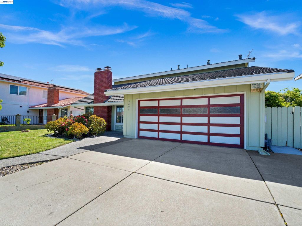 Photo of 4608 Rochelle Drive, Union City, CA 94587 (MLS # 41135489)