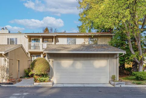 Photo of 438 Sycamore Hill Drive, Danville, CA 94526 (MLS # ML82028905)