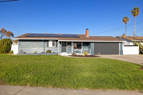 A home in San Leandro