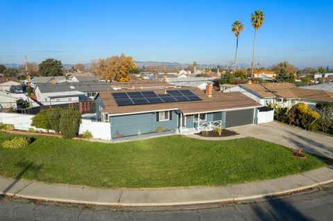 A home in San Leandro