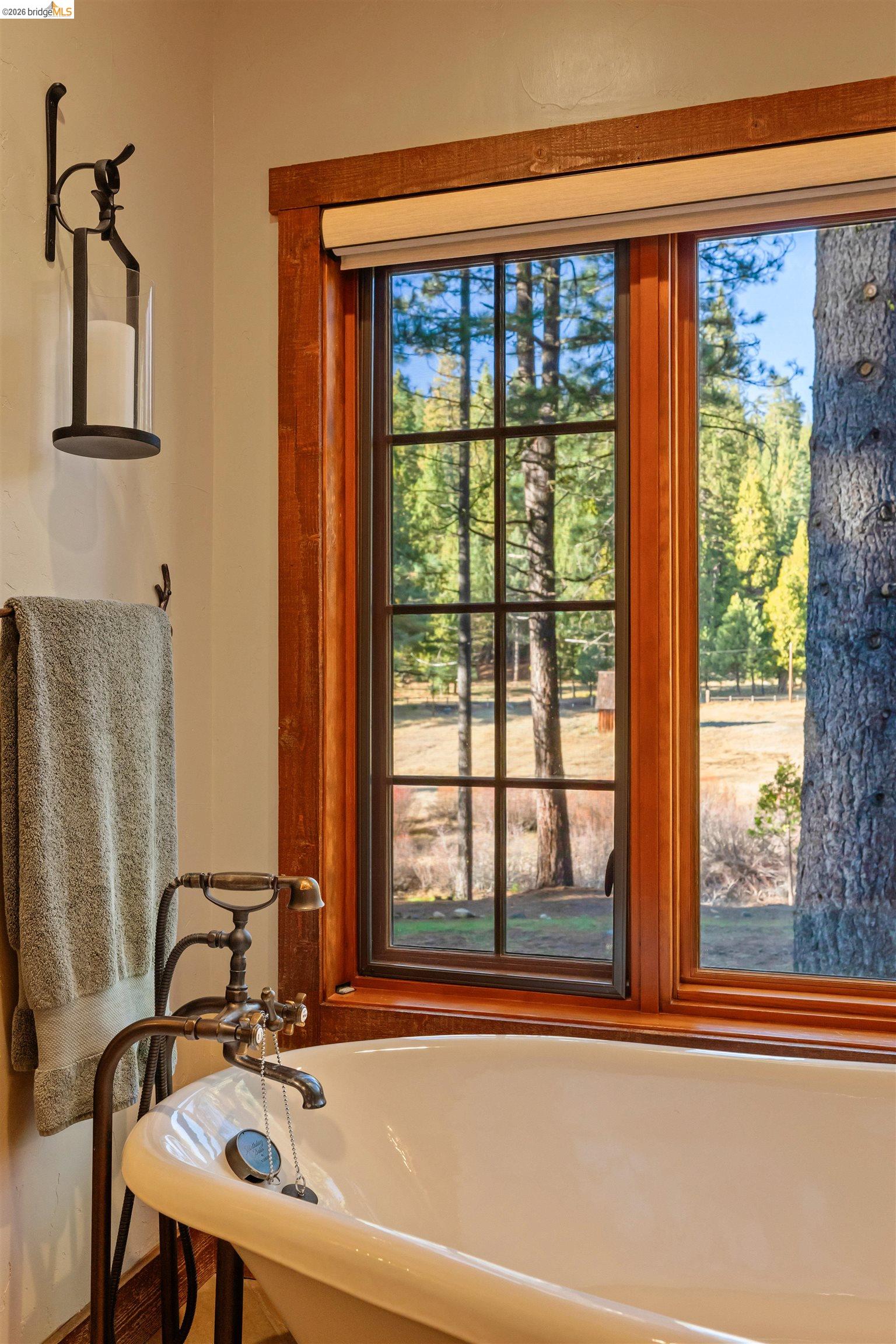 Strawberry, California, 95364, United States, 4 Bedrooms Bedrooms, ,4 BathroomsBathrooms,Residential,Active,2021686