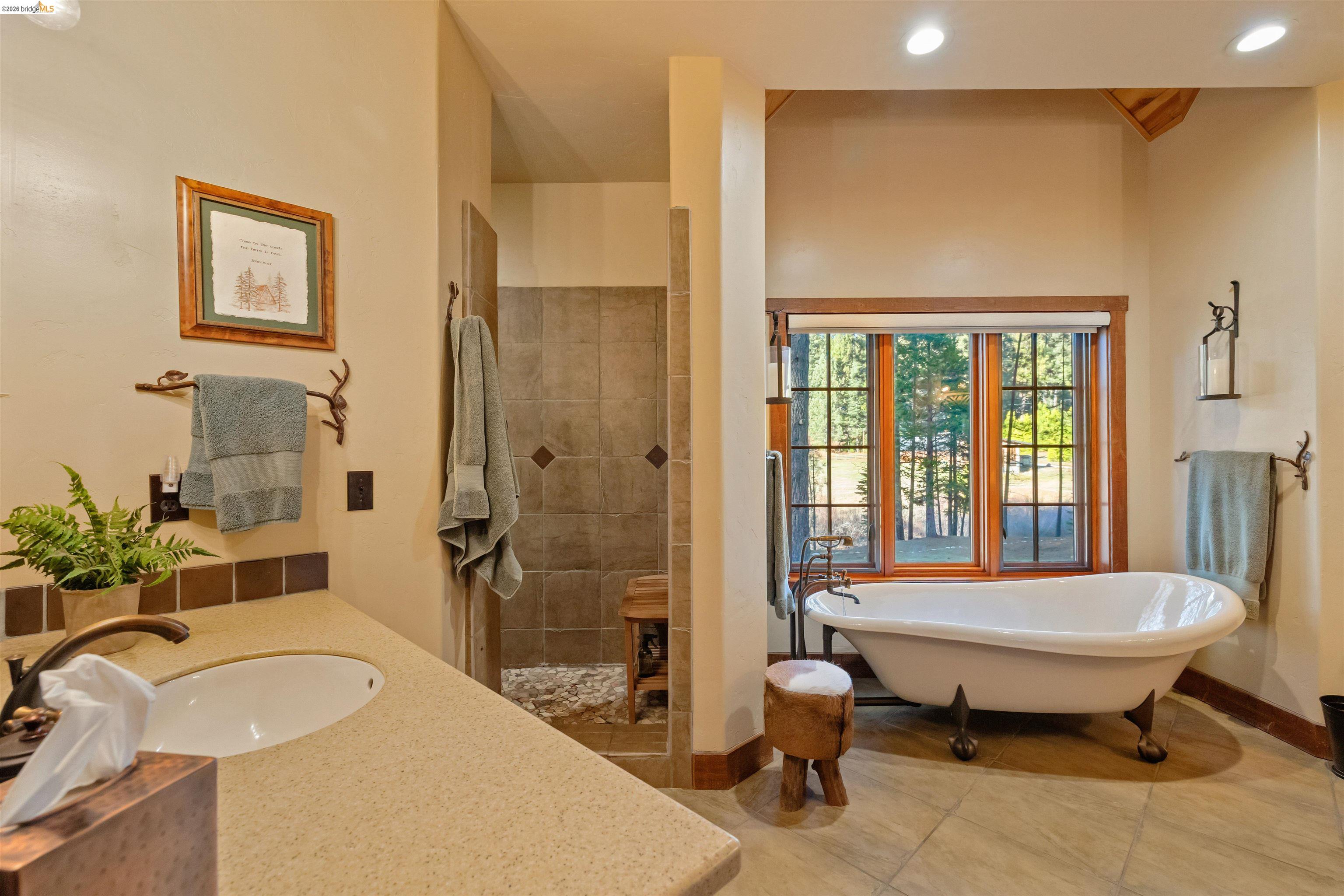 Strawberry, California, 95364, United States, 4 Bedrooms Bedrooms, ,4 BathroomsBathrooms,Residential,Active,2021686