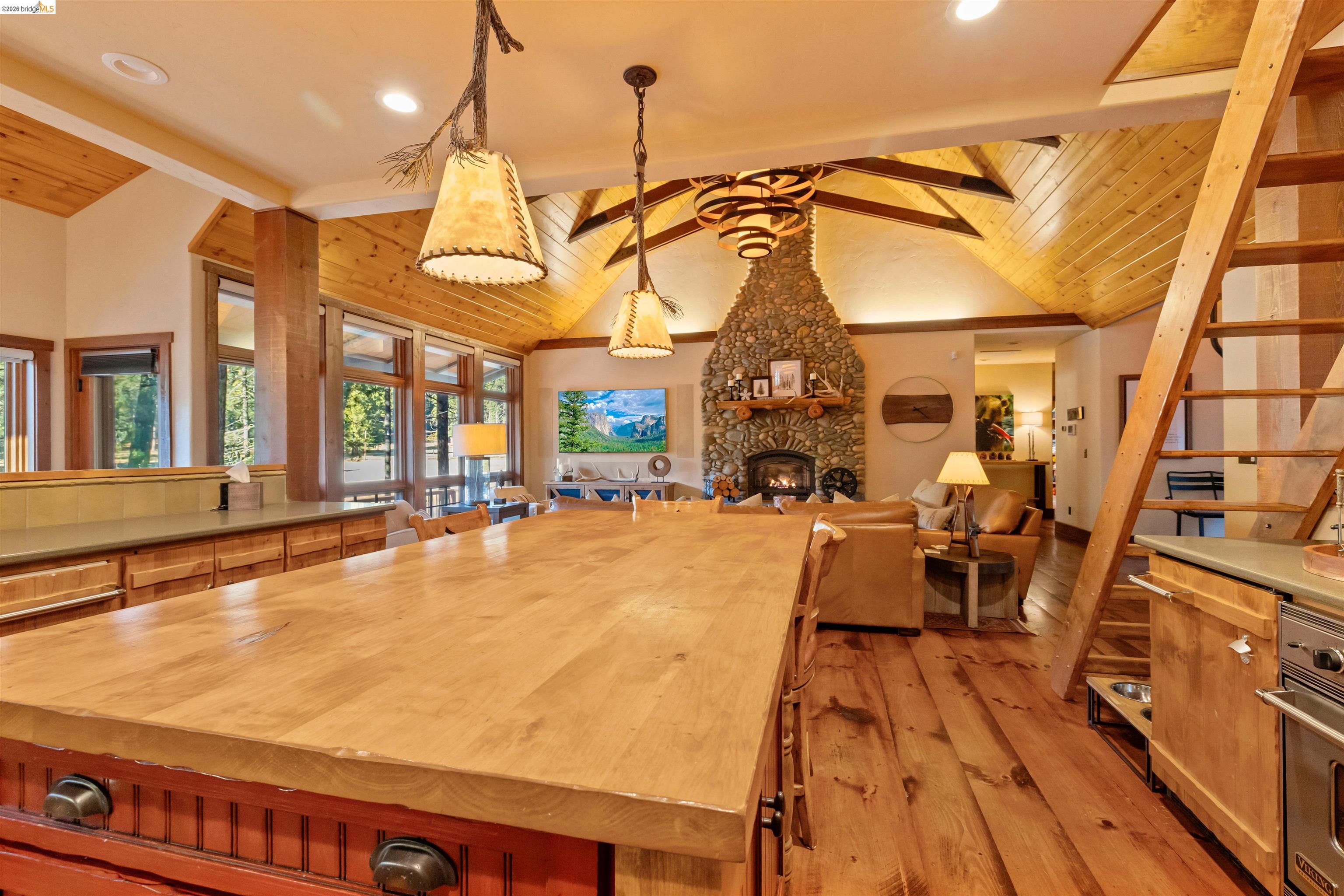 Strawberry, California, 95364, United States, 4 Bedrooms Bedrooms, ,4 BathroomsBathrooms,Residential,Active,2021686