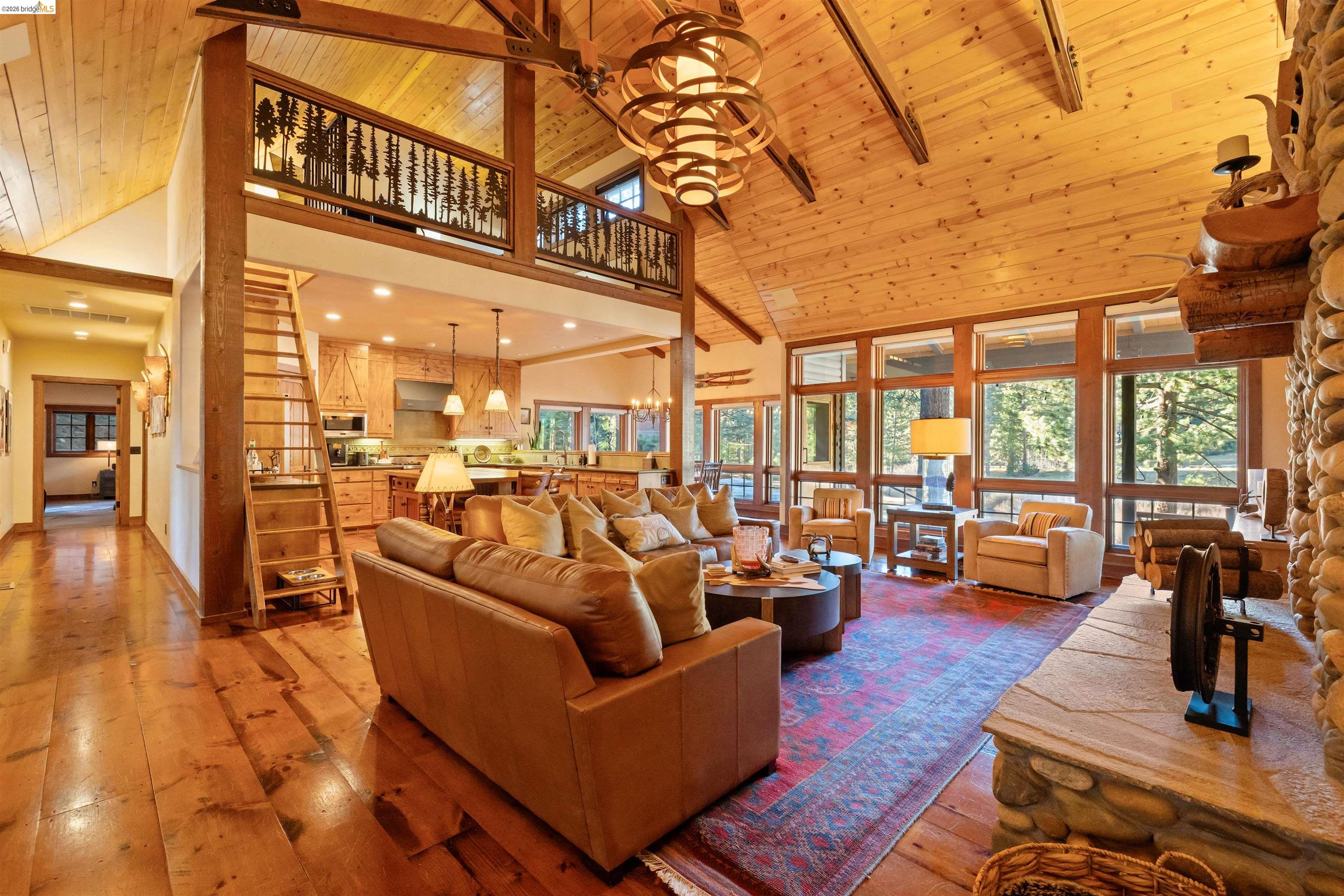 Strawberry, California, 95364, United States, 4 Bedrooms Bedrooms, ,4 BathroomsBathrooms,Residential,Active,2021686