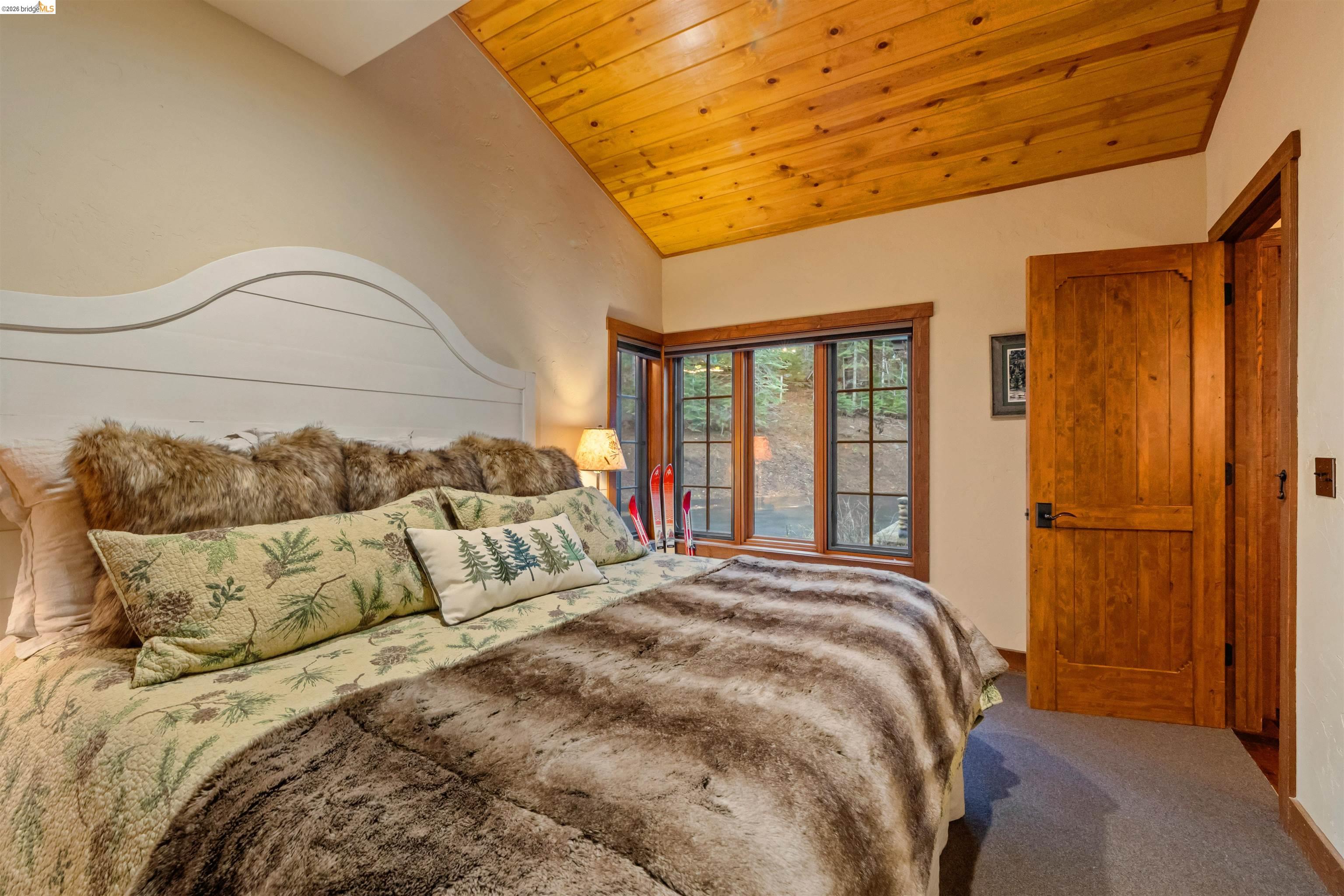 Strawberry, California, 95364, United States, 4 Bedrooms Bedrooms, ,4 BathroomsBathrooms,Residential,Active,2021686