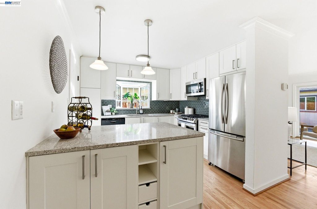 Photo of 38157 Parkmont Dr, Fremont, CA 94536 (MLS # 41127019)