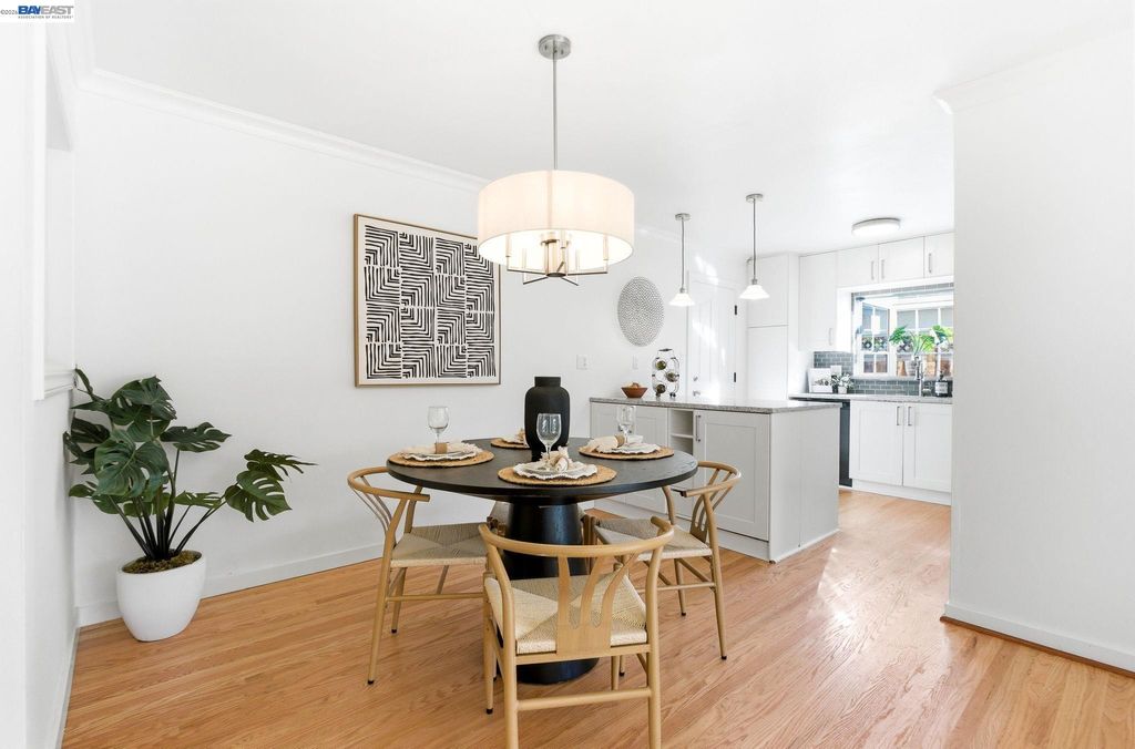 Photo of 38157 Parkmont Dr, Fremont, CA 94536 (MLS # 41127019)