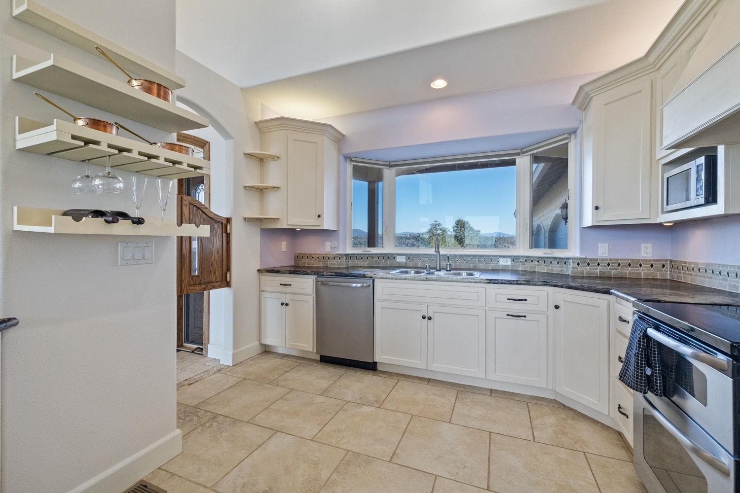 Jamestown, California 95327, United States, 2 Bedrooms Bedrooms, ,2 BathroomsBathrooms,Residential,Pending,22037