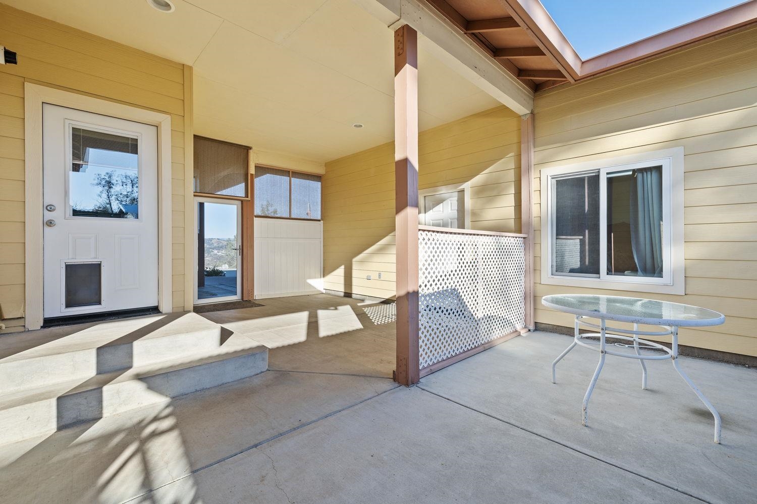 Jamestown, California 95327, United States, 2 Bedrooms Bedrooms, ,2 BathroomsBathrooms,Residential,Pending,22037