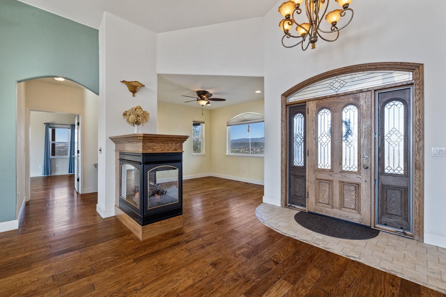 Jamestown, California 95327, United States, 2 Bedrooms Bedrooms, ,2 BathroomsBathrooms,Residential,Pending,22037