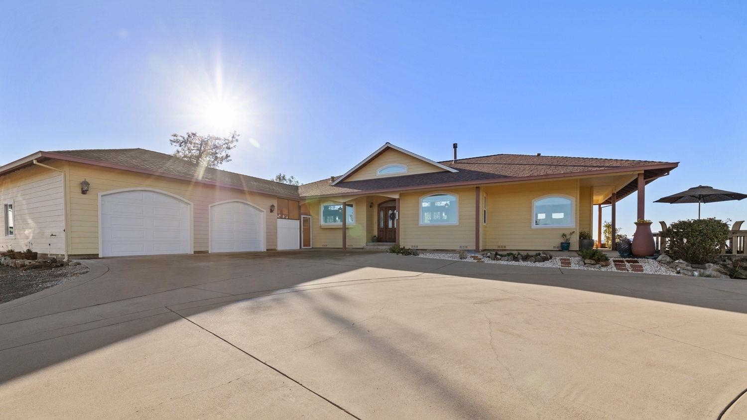 Jamestown, California 95327, United States, 2 Bedrooms Bedrooms, ,2 BathroomsBathrooms,Residential,Pending,22037