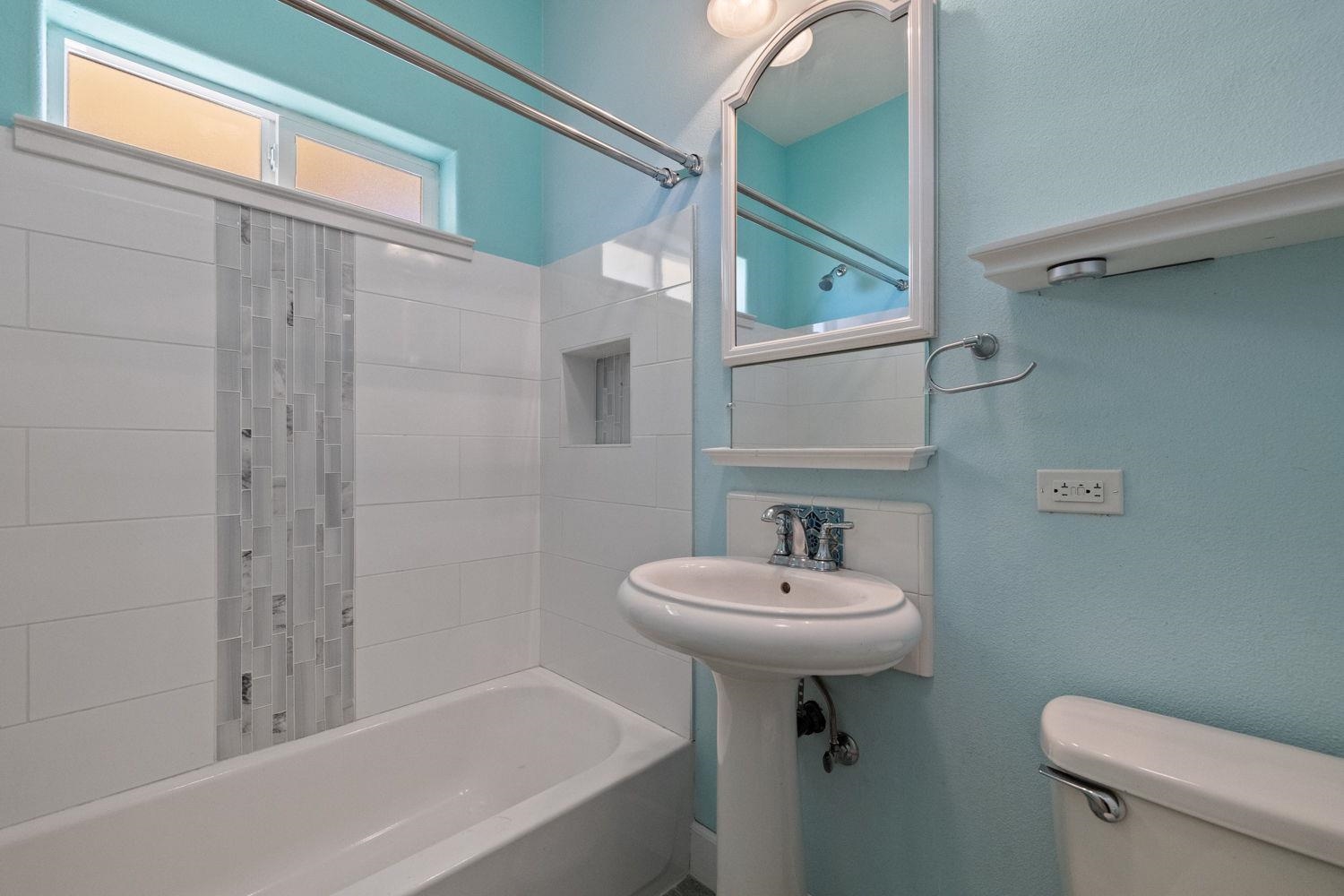 Jamestown, California 95327, United States, 2 Bedrooms Bedrooms, ,2 BathroomsBathrooms,Residential,Pending,22037