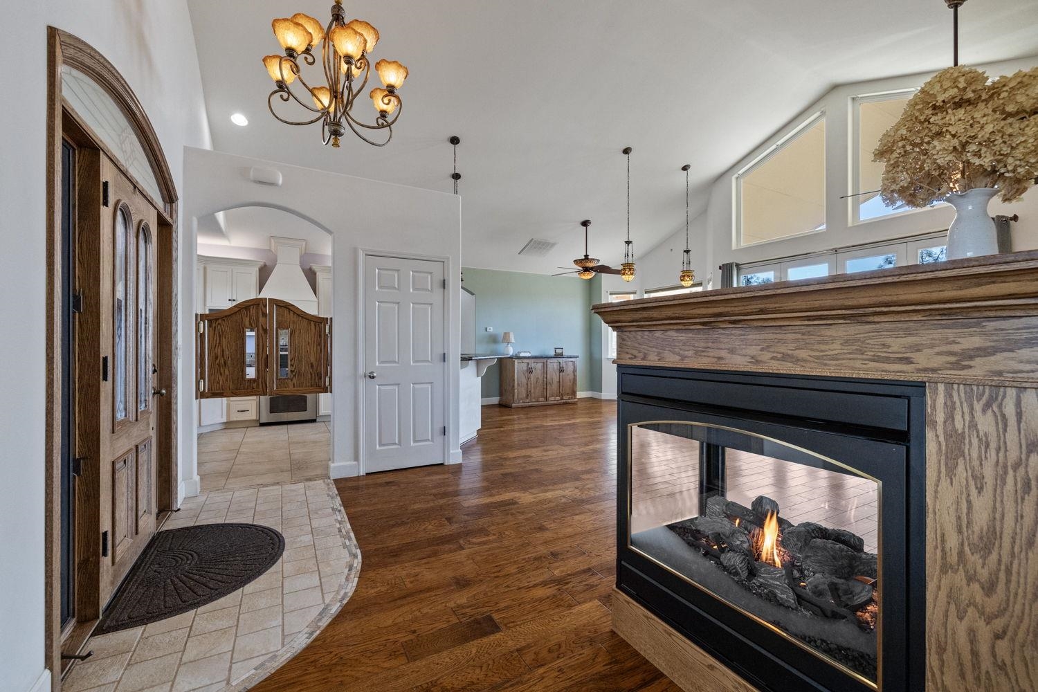 Jamestown, California 95327, United States, 2 Bedrooms Bedrooms, ,2 BathroomsBathrooms,Residential,Pending,22037