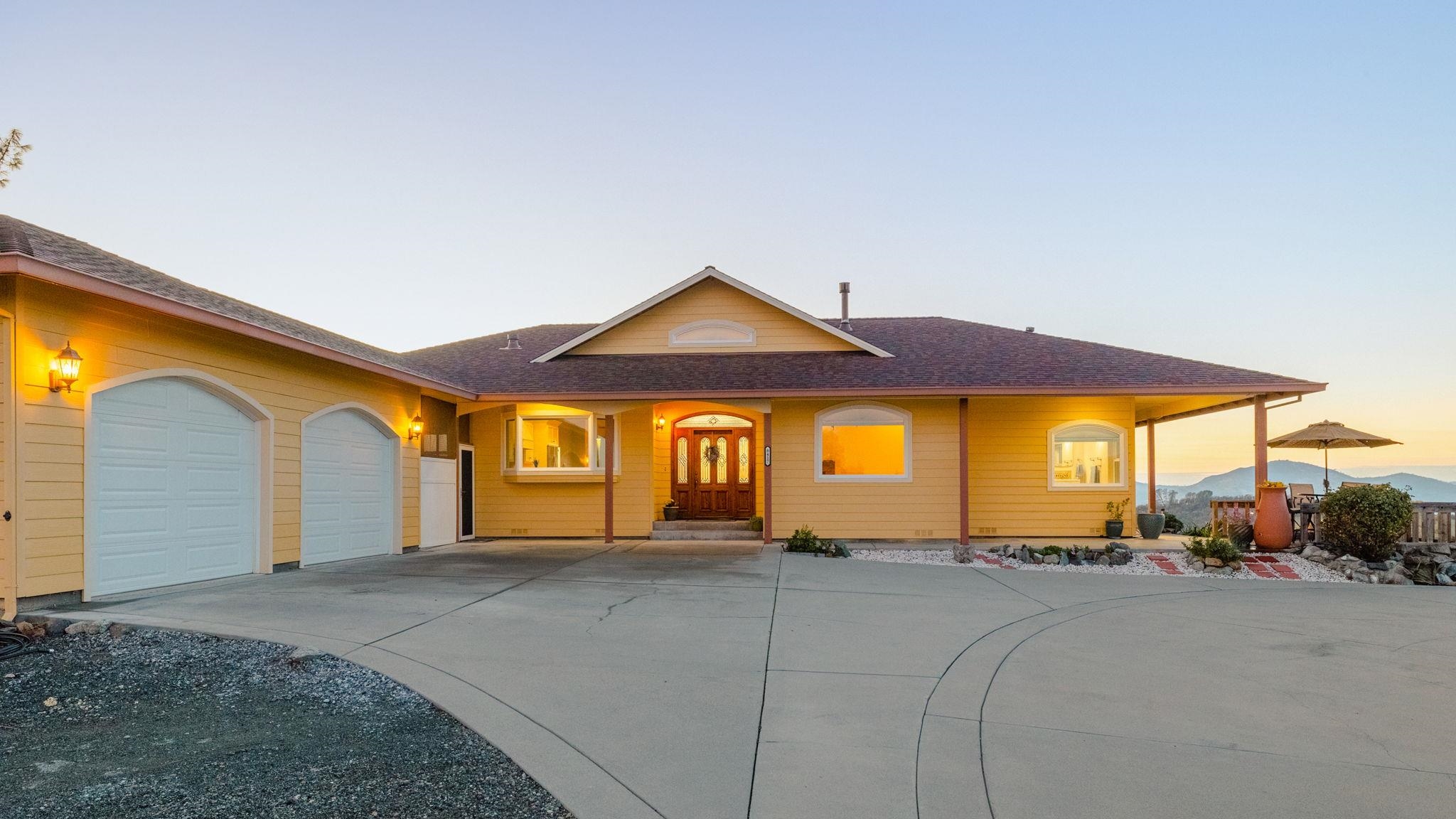 Jamestown, California 95327, United States, 2 Bedrooms Bedrooms, ,2 BathroomsBathrooms,Residential,Pending,22037