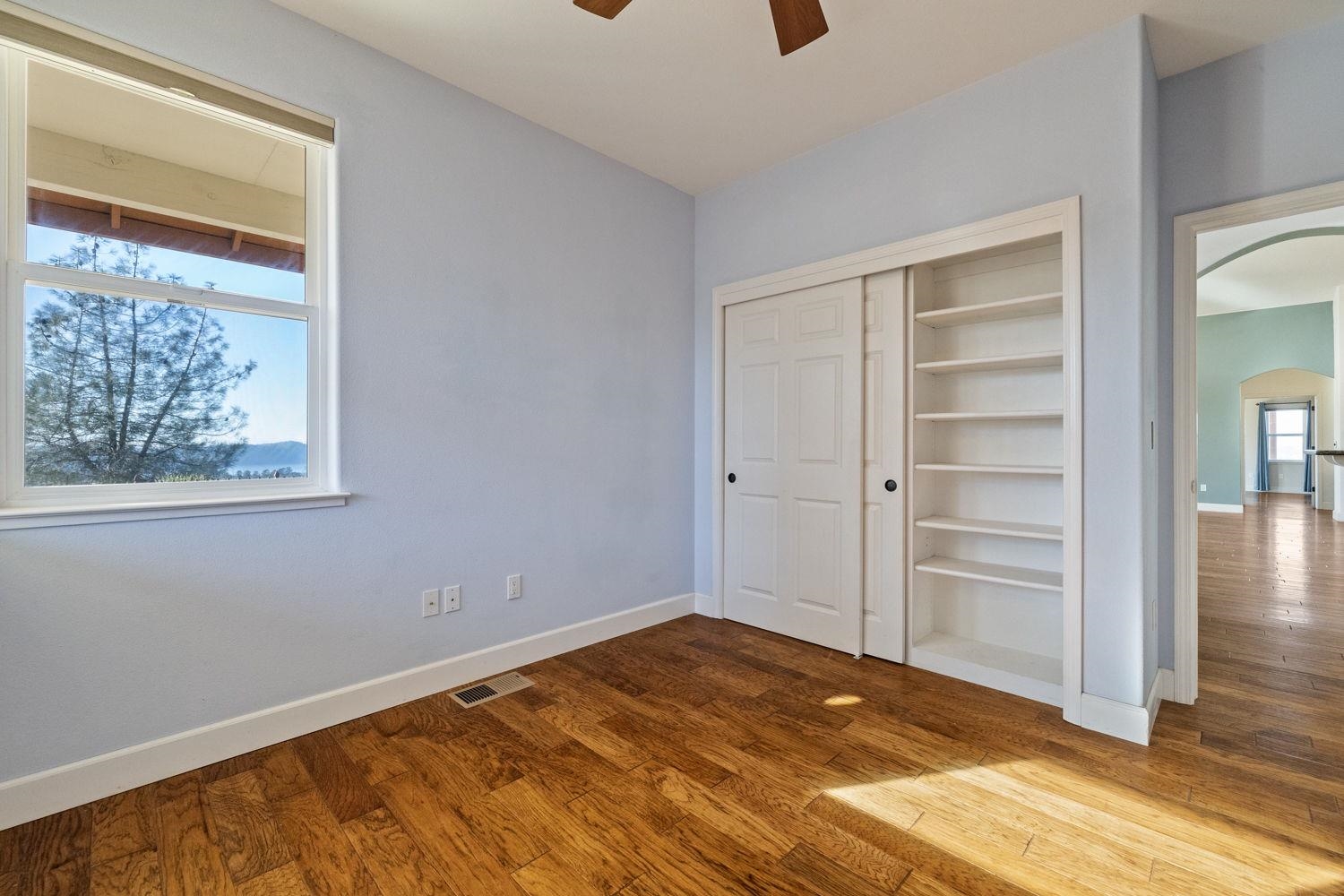 Jamestown, California 95327, United States, 2 Bedrooms Bedrooms, ,2 BathroomsBathrooms,Residential,Pending,22037