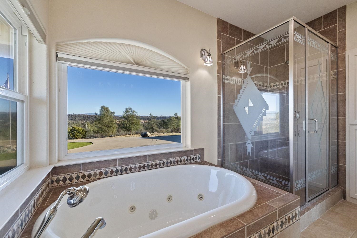 Jamestown, California 95327, United States, 2 Bedrooms Bedrooms, ,2 BathroomsBathrooms,Residential,Pending,22037