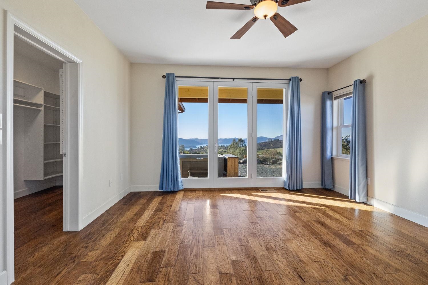 Jamestown, California 95327, United States, 2 Bedrooms Bedrooms, ,2 BathroomsBathrooms,Residential,Pending,22037