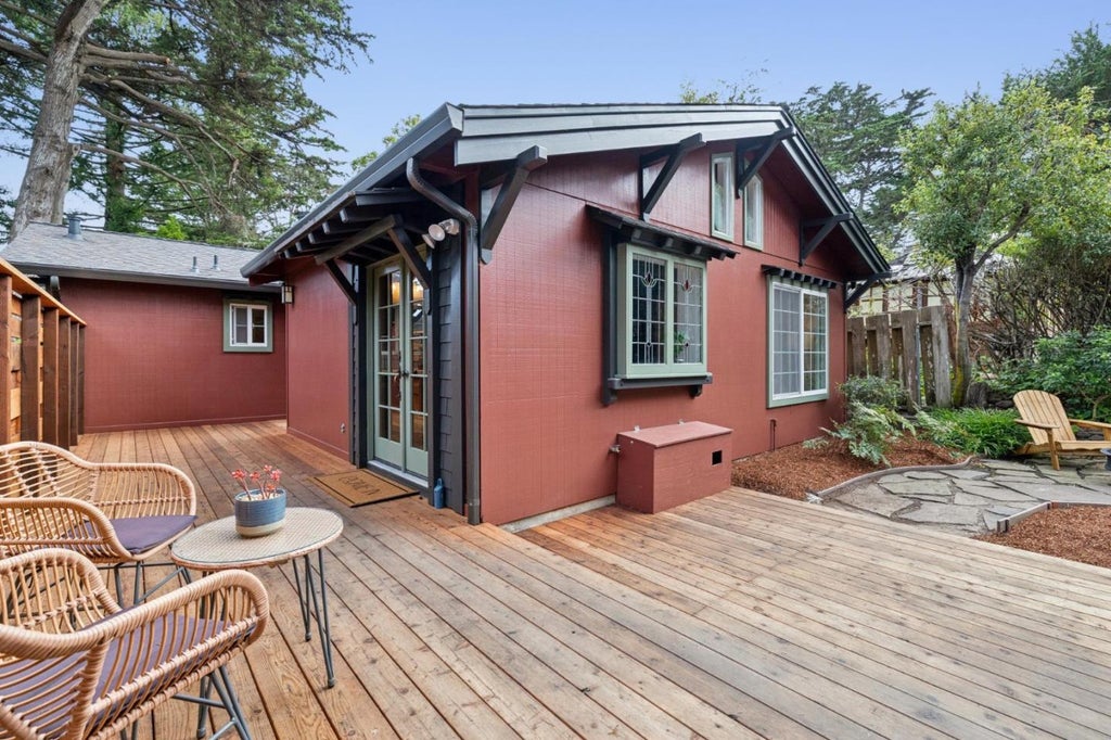 Photo of 548 Miramar Drive, Half Moon Bay, CA 94019 (MLS # ML82057488)