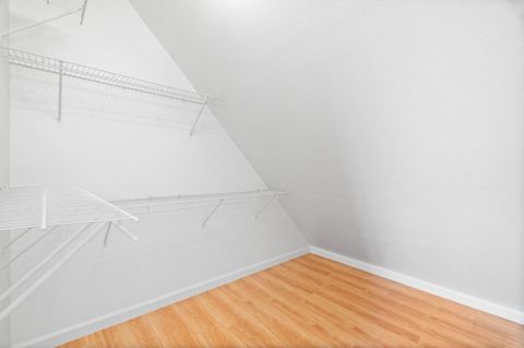 listing image 36
