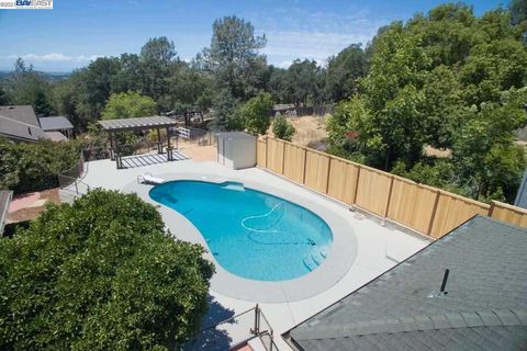 A home in Oroville