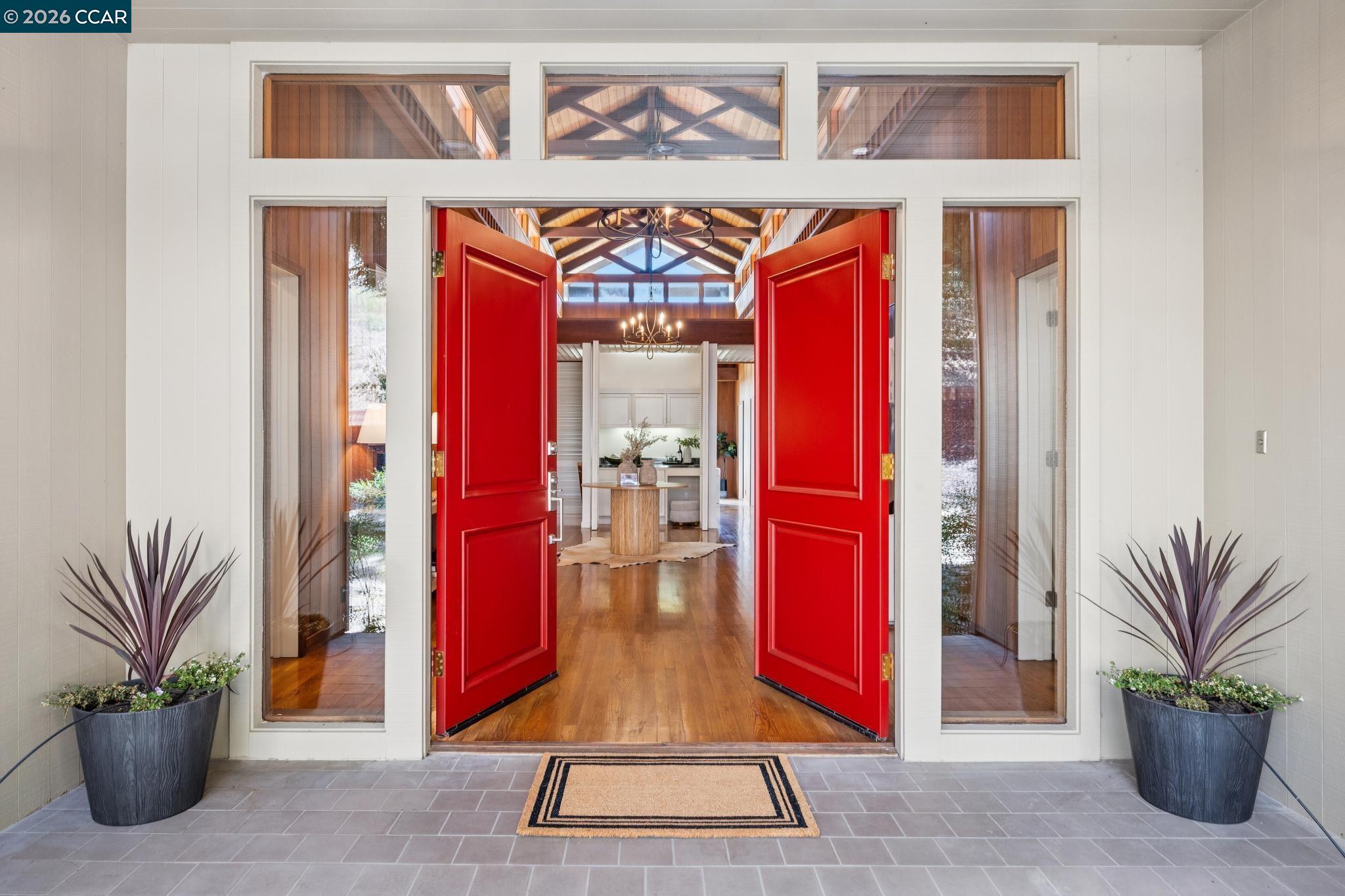 20 Northridge Ln