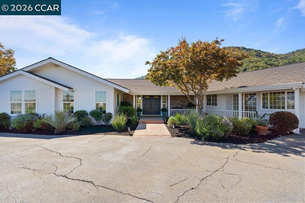 740 Clipper Hill Rd