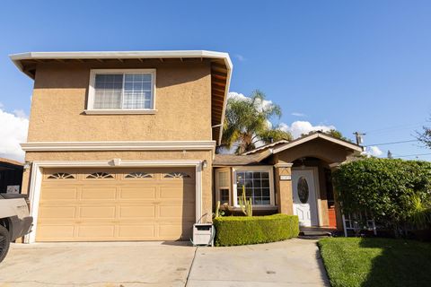 Photo of 632 Serenade Court, San Jose, CA 95111 (MLS # ML82028761)