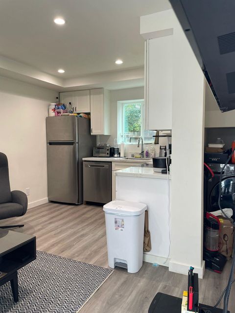 Photo of 2624 Regent St #A, Berkeley, CA 94704 (MLS # 41123197)